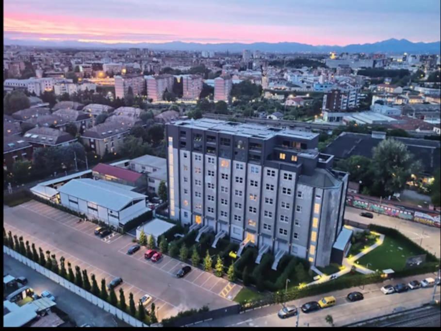 Bilocale - Smart Working Apartment มิลาน ภายนอก รูปภาพ