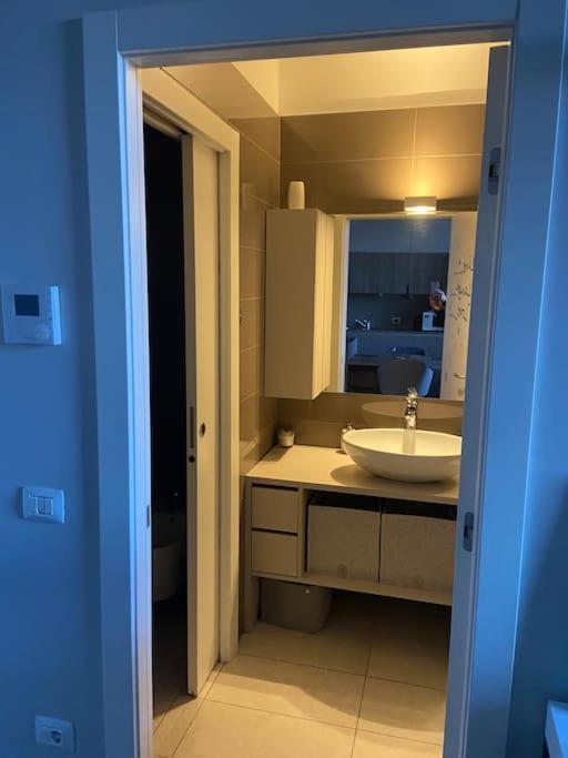 Bilocale - Smart Working Apartment มิลาน ภายนอก รูปภาพ