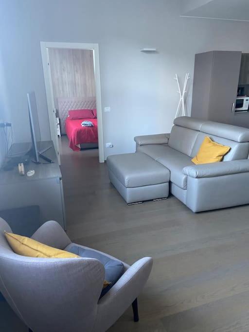 Bilocale - Smart Working Apartment มิลาน ภายนอก รูปภาพ